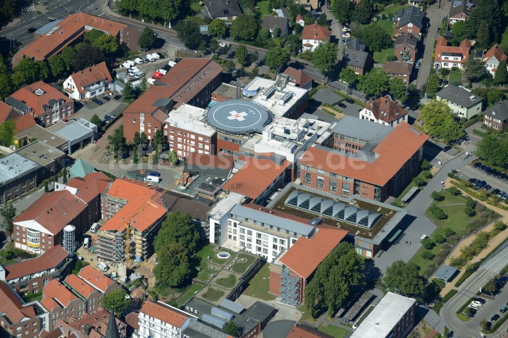 Luftaufnahme Lingen (Ems) - Klinikgelände des Krankenhauses St. Bonifatius Hospital in Lingen (Ems) im Bundesland Niedersachsen