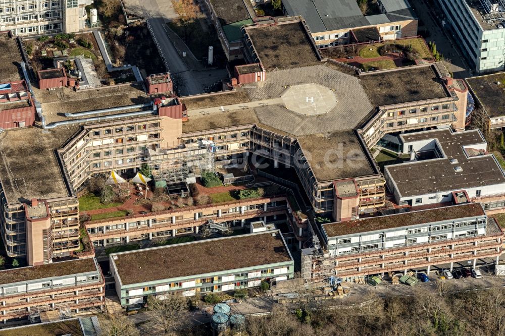 Tübingen von oben - Klinikgelände des Krankenhauses Campus der Universtätskliniken in Tübingen im Bundesland Baden-Württemberg, Deutschland