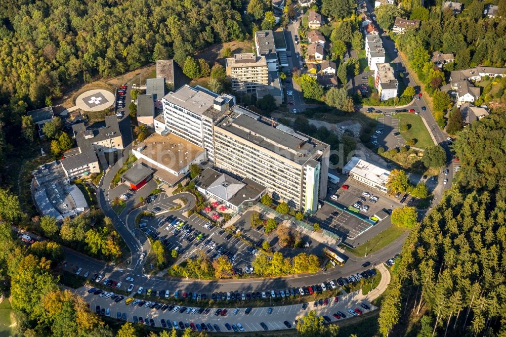 Luftaufnahme Siegen - Klinikgelände des Krankenhauses Diakonie Klinikum Jung-Stilling in Siegen im Bundesland Nordrhein-Westfalen, Deutschland