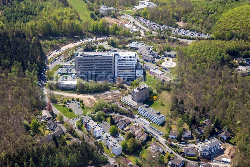 Siegen von oben - Klinikgelände des Krankenhauses Diakonie Klinikum Jung-Stilling in Siegen im Bundesland Nordrhein-Westfalen, Deutschland