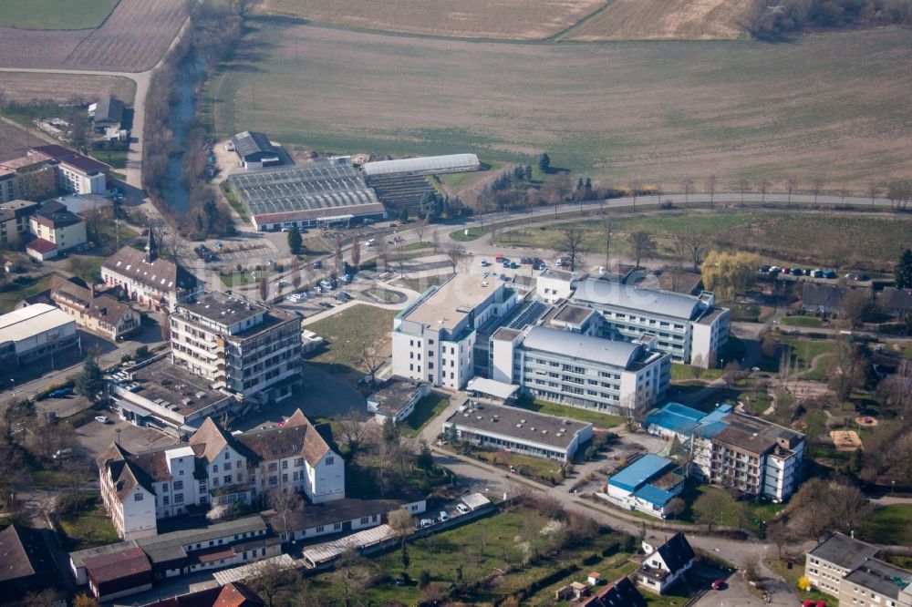 Kehl von oben - Klinikgelände des Krankenhauses Epilepsiezentrum Kork im Ortsteil Kork in Kehl im Bundesland Baden-Württemberg, Deutschland