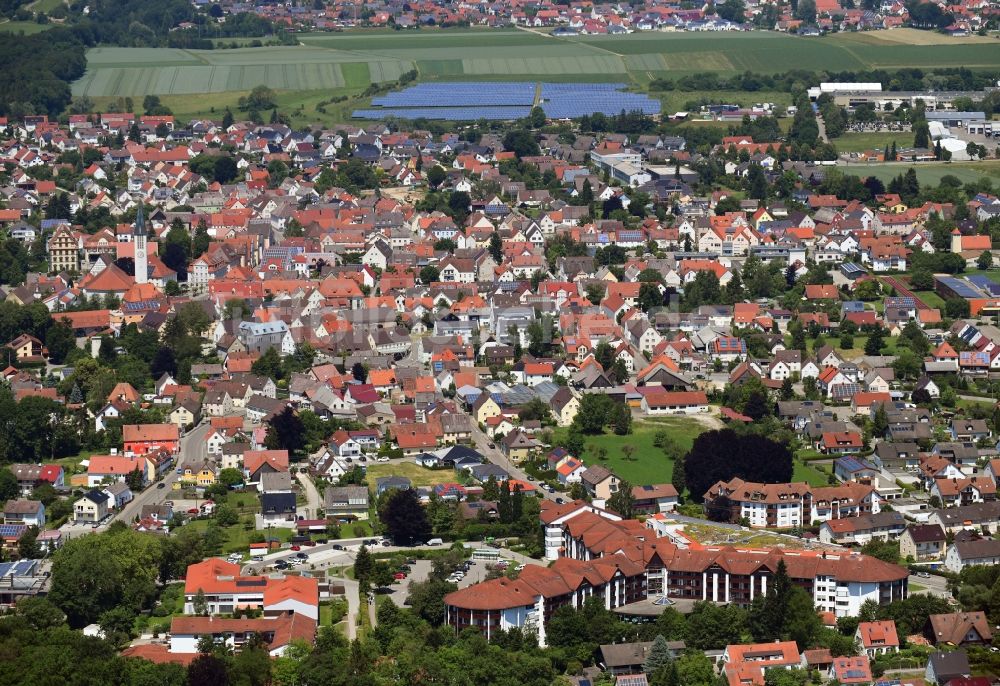 Luftbild Ichenhausen - Klinikgelände des Krankenhauses Fachklinik Ichenhausen an der Krumbacher Straße in Ichenhausen im Bundesland Bayern, Deutschland