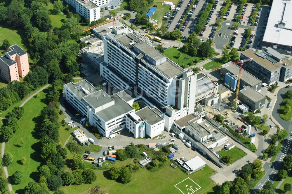 Luftaufnahme Wetzlar - Klinikgelände des Krankenhauses an der Forsthausstraße in Wetzlar im Bundesland Hessen, Deutschland