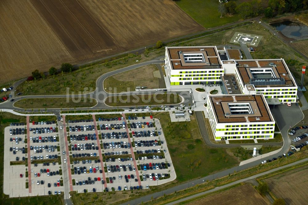 Obernkirchen von oben - Klinikgelände des Krankenhauses Gesamtklinikum für das Schaumburger Land in Obernkirchen im Bundesland Niedersachsen, Deutschland