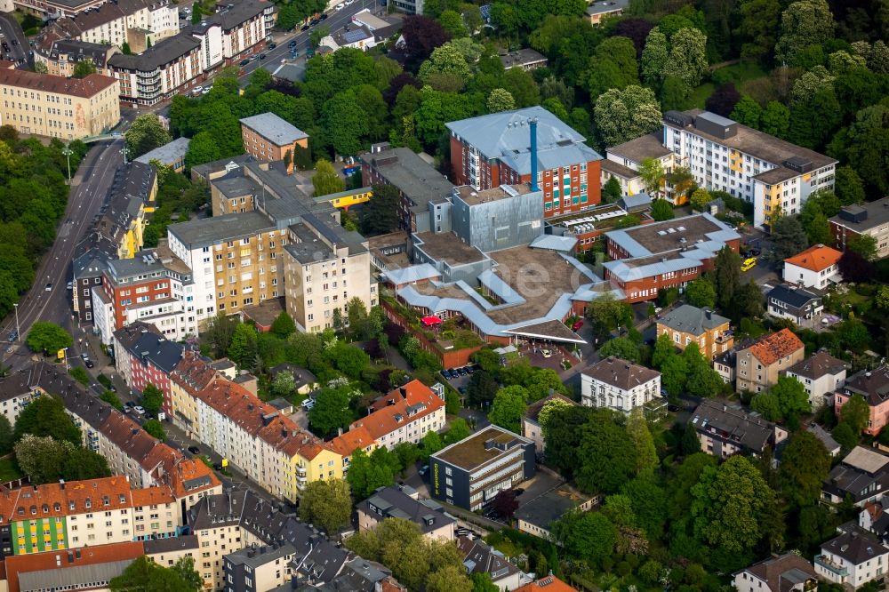 Hagen von oben - Klinikgelände des Krankenhauses an der Grünstraße in Hagen im Bundesland Nordrhein-Westfalen