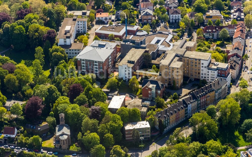 Hagen aus der Vogelperspektive: Klinikgelände des Krankenhauses an der Grünstraße in Hagen im Bundesland Nordrhein-Westfalen