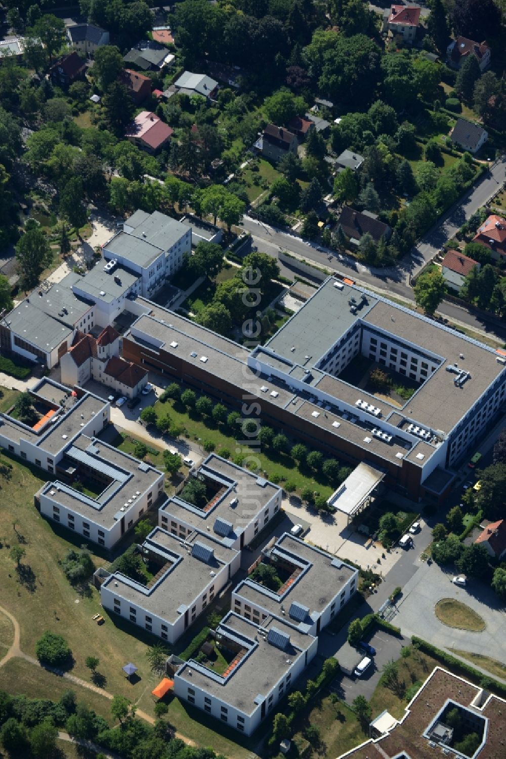 Luftbild Berlin - Klinikgelände des Krankenhauses Hedwigshöhe in Berlin