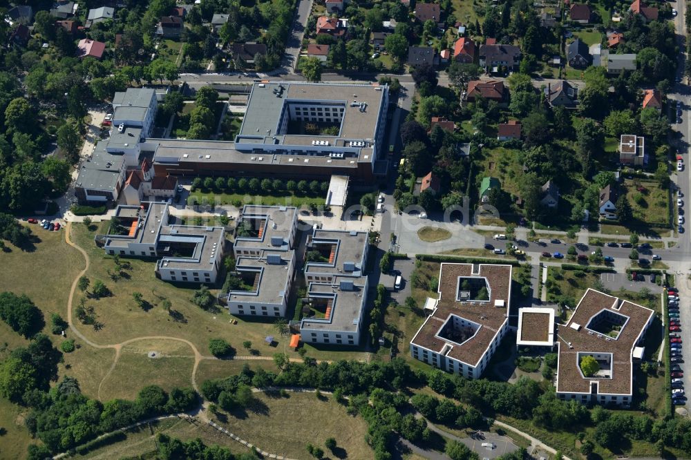 Luftaufnahme Berlin - Klinikgelände des Krankenhauses Hedwigshöhe in Berlin