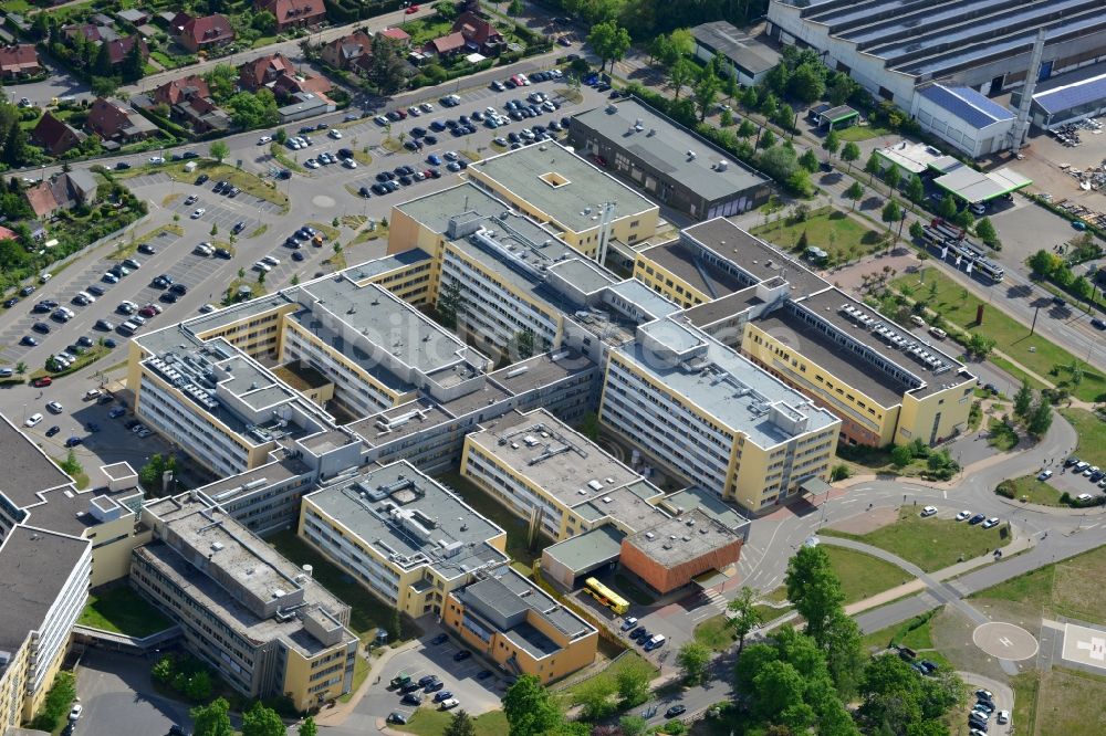 Schwerin von oben - Klinikgelände des Krankenhauses der HELIOS Kliniken GmbH in Schwerin im Bundesland Mecklenburg-Vorpommern