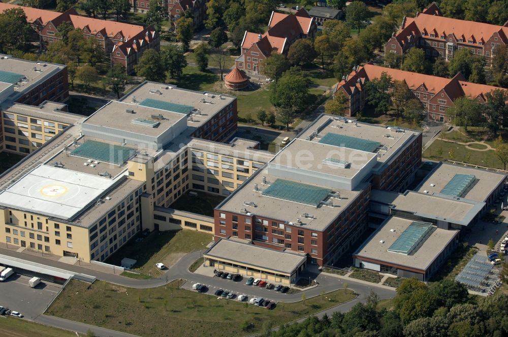 Berlin aus der Vogelperspektive: Klinikgelände des Krankenhauses Helios Klinikum Berlin-Buch im Ortsteil Buch in Berlin, Deutschland