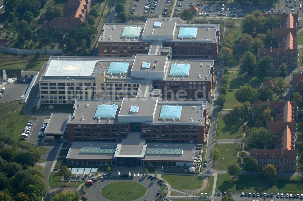 Berlin aus der Vogelperspektive: Klinikgelände des Krankenhauses Helios Klinikum Berlin-Buch im Ortsteil Buch in Berlin, Deutschland