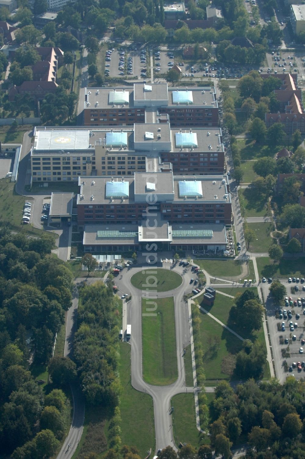 Luftbild Berlin - Klinikgelände des Krankenhauses Helios Klinikum Berlin-Buch im Ortsteil Buch in Berlin, Deutschland