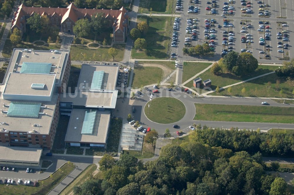 Berlin aus der Vogelperspektive: Klinikgelände des Krankenhauses Helios Klinikum Berlin-Buch im Ortsteil Buch in Berlin, Deutschland