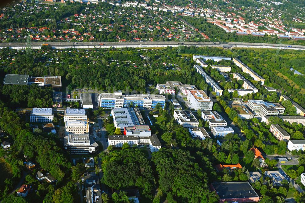 Berlin von oben - Klinikgelände des Krankenhauses Helios Klinikum Berlin-Buch im Ortsteil Buch in Berlin, Deutschland