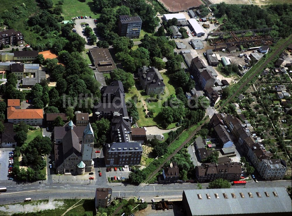 Luftbild Duisburg - Klinikgelände des Krankenhauses Helios Klinikum in Duisburg im Bundesland Nordrhein-Westfalen