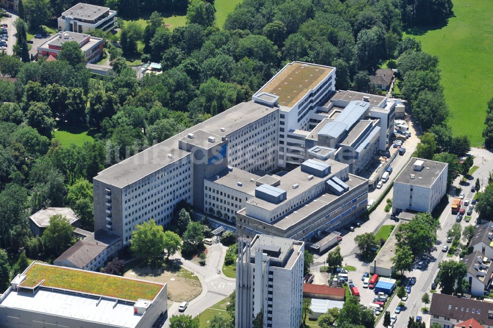 Luftaufnahme München - Klinikgelände des Krankenhauses Helios Klinikum München West in München im Bundesland Bayern, Deutschland