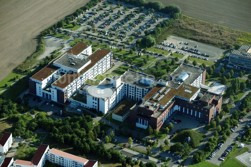 Leipzig von oben - Klinikgelände des Krankenhauses HELIOS Park-Klinikum Leipzig und Herzzentrum Leipzig an der Strümpellstraße in Leipzig im Bundesland Sachsen, Deutschland