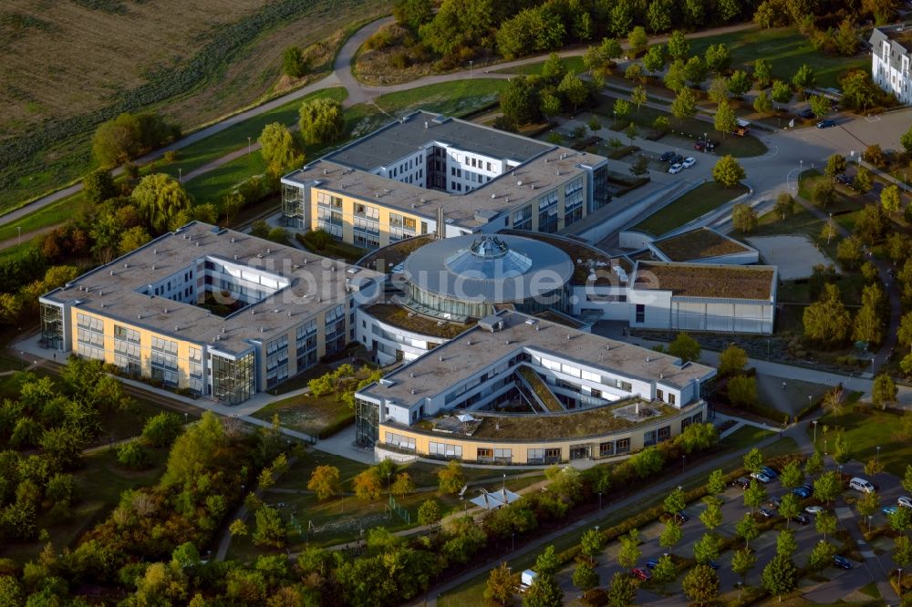 Leipzig von oben - Klinikgelände des Krankenhauses HELIOS Park-Klinikum Leipzig an der Morawitzstraße in Leipzig im Bundesland Sachsen, Deutschland