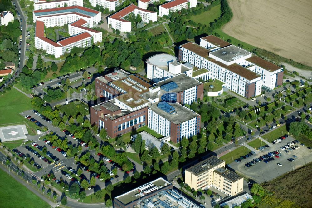 Leipzig aus der Vogelperspektive: Klinikgelände des Krankenhauses Herzzentrum Leipzig an der Strümpellstraße in Leipzig im Bundesland Sachsen, Deutschland