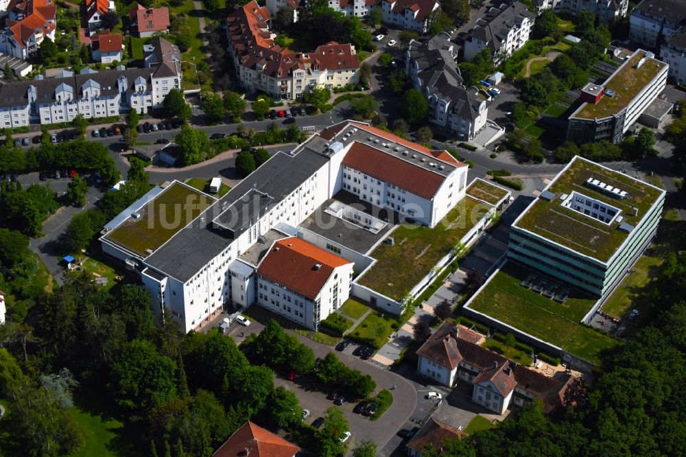 Luftaufnahme Bad Nauheim - Klinikgelände des Krankenhauses Hochwaldkrankenhaus in Bad Nauheim im Bundesland Hessen, Deutschland