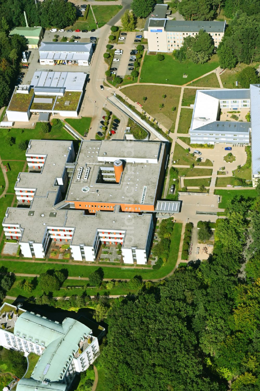 Luftbild Rüdersdorf - Klinikgelände des Krankenhauses Immanuel Klinik Rüdersdorf in Rüdersdorf im Bundesland Brandenburg, Deutschland