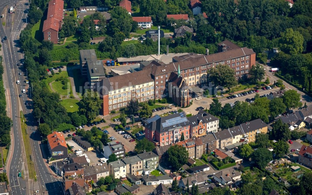 Luftbild Gelsenkirchen - Klinikgelände des Krankenhauses St. Josef-Hospital in Gelsenkirchen im Bundesland Nordrhein-Westfalen