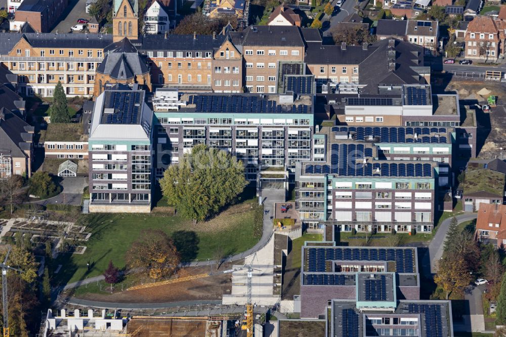 Sendenhorst aus der Vogelperspektive: Klinikgelände des Krankenhauses St. Josef-Stift in Sendenhorst im Bundesland Nordrhein-Westfalen, Deutschland