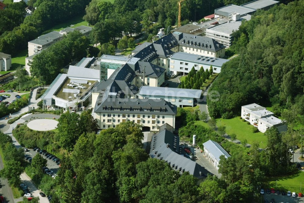 Bayreuth von oben - Klinikgelände des Krankenhauses Klinik Hohe Warte im Ortsteil Schießhaus in Bayreuth im Bundesland Bayern, Deutschland