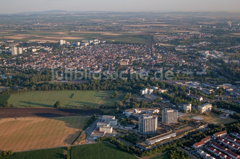 Luftbild Ludwigshafen am Rhein - Klinikgelände des Krankenhauses BG Klinik Ludwigshafen in Ludwigshafen am Rhein im Bundesland Rheinland-Pfalz