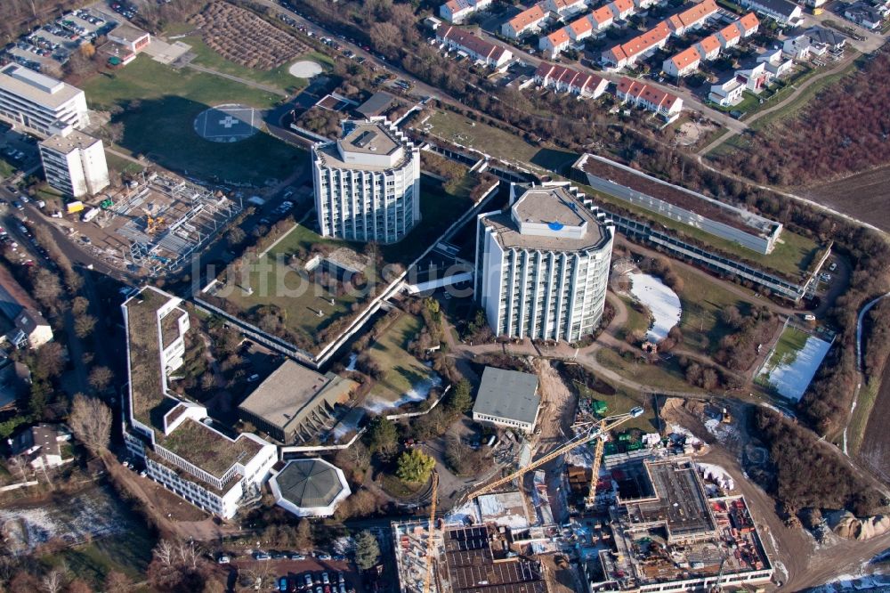 Ludwigshafen am Rhein aus der Vogelperspektive: Klinikgelände des Krankenhauses BG Klinik Ludwigshafen im Ortsteil Oggersheim in Ludwigshafen am Rhein im Bundesland Rheinland-Pfalz