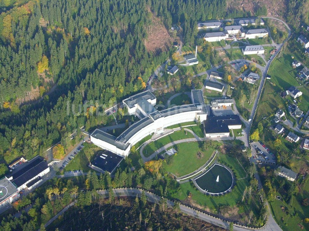 Luftbild Breitenbrunn/Erzgebirge - Klinikgelände des Krankenhauses der Kliniken Erlabrunn gGmbH im Ortsteil Erlabrunn in Breitenbrunn/Erzgebirge im Bundesland Sachsen, Deutschland