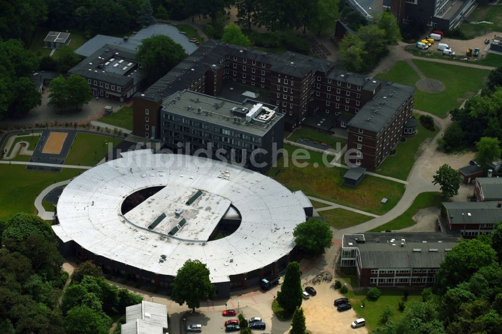 Luftbild Bad Bramstedt - Klinikgelände des Krankenhauses Klinikum Bad Bramstedt an der Oskar-Alexander-Straße in Bad Bramstedt im Bundesland Schleswig-Holstein, Deutschland