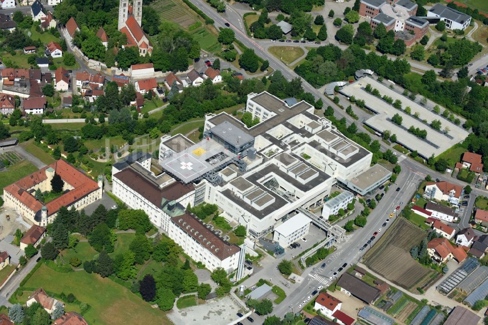 Luftbild Straubing - Klinikgelände des Krankenhauses Klinikum Sankt Elisabeth in Straubing im Bundesland Bayern, Deutschland