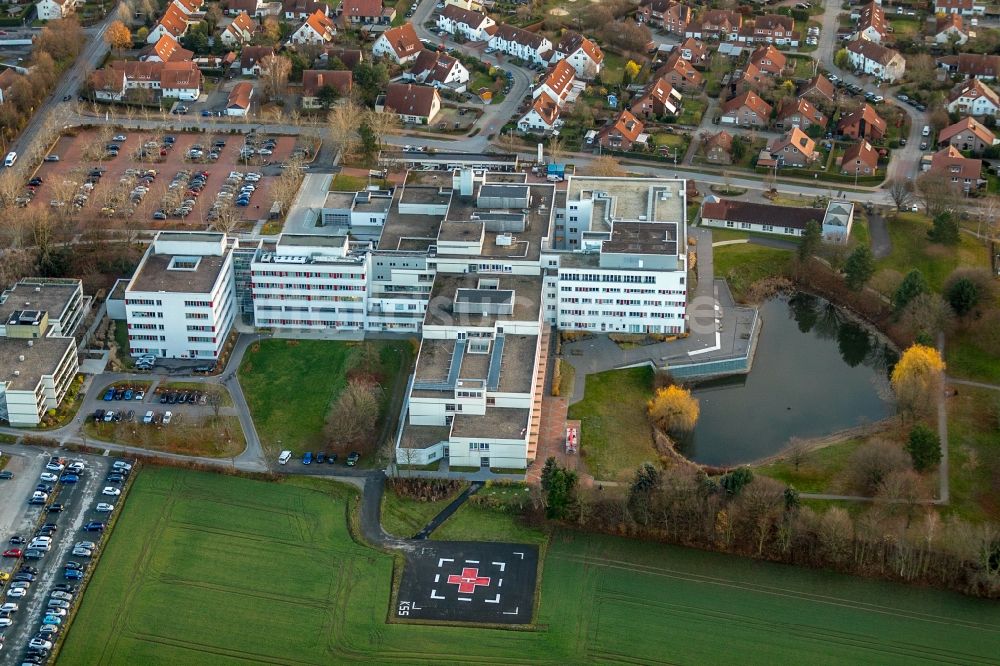 Soest von oben - Klinikgelände des Krankenhauses Klinikum Stadt Soest in Soest im Bundesland Nordrhein-Westfalen, Deutschland