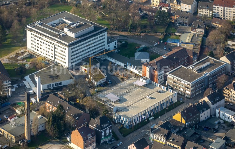 Herne aus der Vogelperspektive: Klinikgelände des Krankenhauses Ev. Krankenhaus in Herne im Bundesland Nordrhein-Westfalen, Deutschland