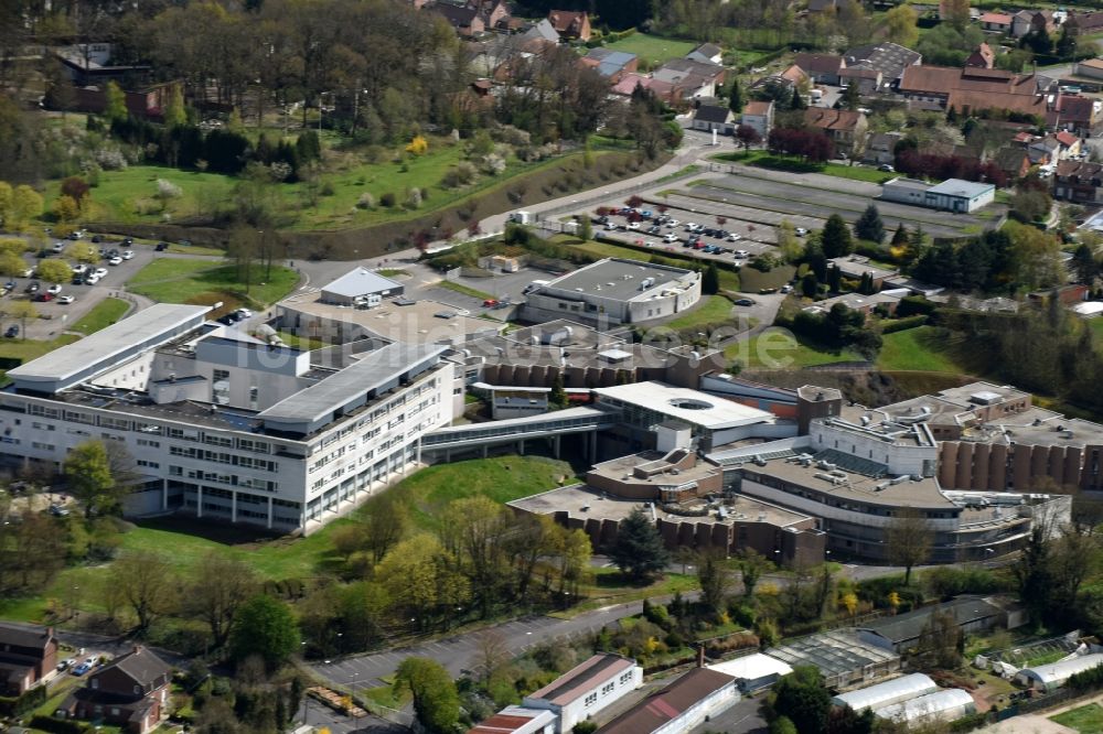 Luftbild Lievin - Klinikgelände des Krankenhauses in Lievin in Nord-Pas-de-Calais Picardie, Frankreich