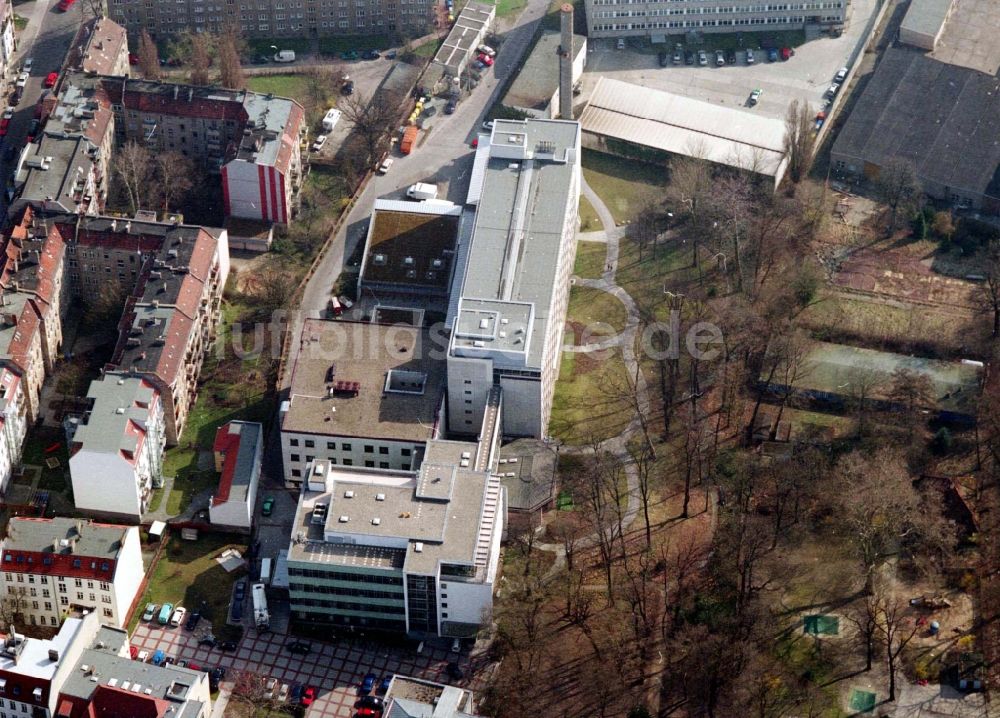 Luftbild Berlin - Klinikgelände des Krankenhauses Maria Heimsuchung Caritas Klinik Pankow in Berlin, Deutschland