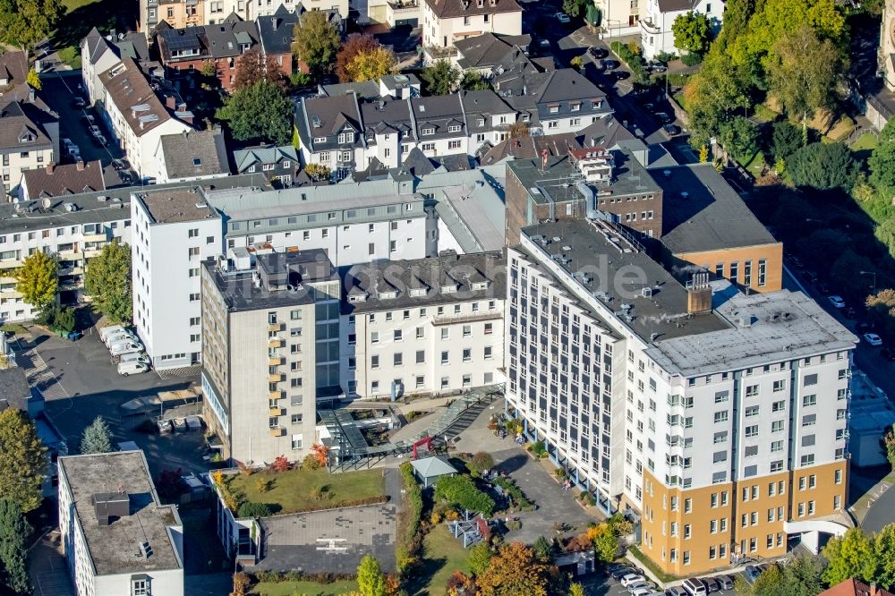 Luftaufnahme Siegen - Klinikgelände des Krankenhauses St. Marien-Krankenhaus in Siegen im Bundesland Nordrhein-Westfalen