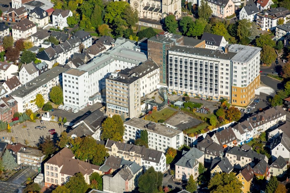 Siegen von oben - Klinikgelände des Krankenhauses St. Marien-Krankenhaus in Siegen im Bundesland Nordrhein-Westfalen