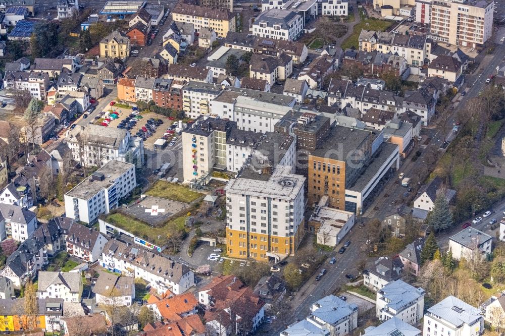 Luftaufnahme Siegen - Klinikgelände des Krankenhauses St. Marien-Krankenhaus in Siegen im Bundesland Nordrhein-Westfalen, Deutschland