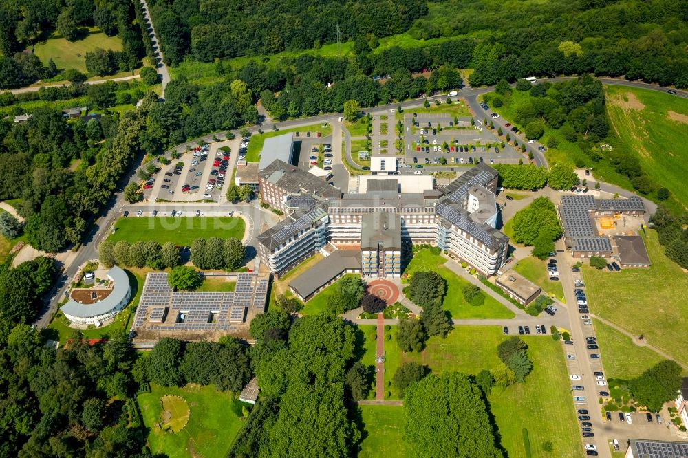 Bottrop aus der Vogelperspektive: Klinikgelände des Krankenhauses Marienhospital in Bottrop im Bundesland Nordrhein-Westfalen