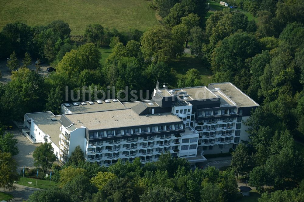 Bad Lausick aus der Vogelperspektive: Klinikgelände des Krankenhauses der Median Kliniken für Orthopädie in Bad Lausick im Bundesland Sachsen