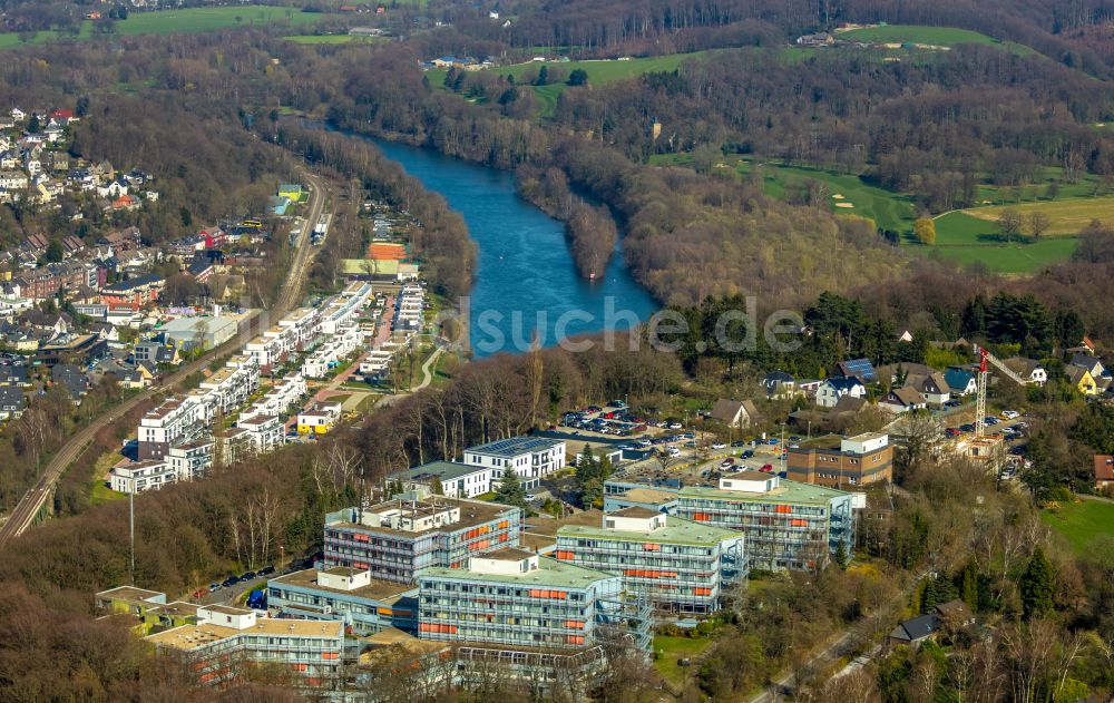 Essen aus der Vogelperspektive: Klinikgelände des Krankenhauses MediClin Fachklinik Rhein/Ruhr Auf der Rötsch im Ortsteil Werden in Essen im Bundesland Nordrhein-Westfalen, Deutschland