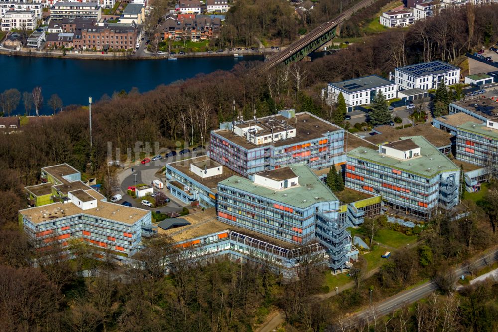 Luftaufnahme Essen - Klinikgelände des Krankenhauses MediClin Fachklinik Rhein/Ruhr Auf der Rötsch im Ortsteil Werden in Essen im Bundesland Nordrhein-Westfalen, Deutschland