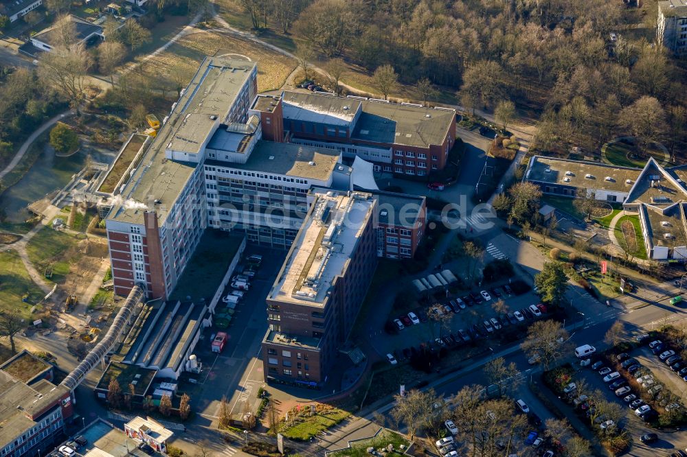 Marl aus der Vogelperspektive: Klinikgelände des Krankenhauses Paracelsius Klinik Klinikum Vest in Marl im Bundesland Nordrhein-Westfalen, Deutschland