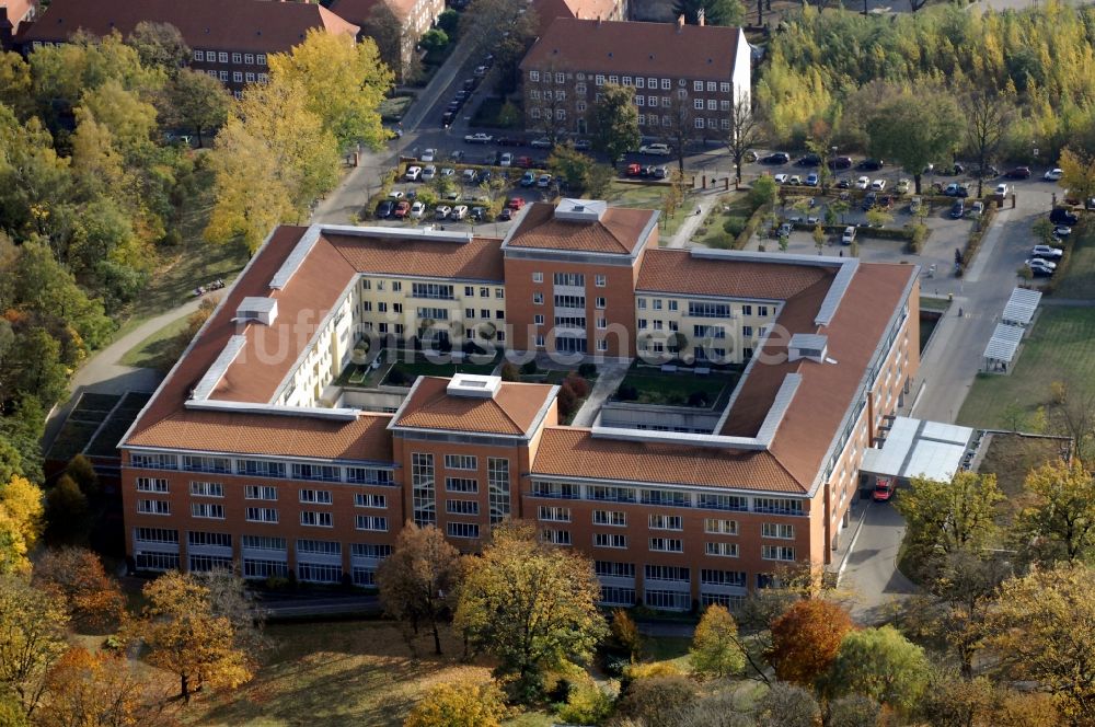 Berlin von oben - Klinikgelände des Krankenhauses Park-Klinik Weißensee im Ortsteil Weißensee in Berlin, Deutschland