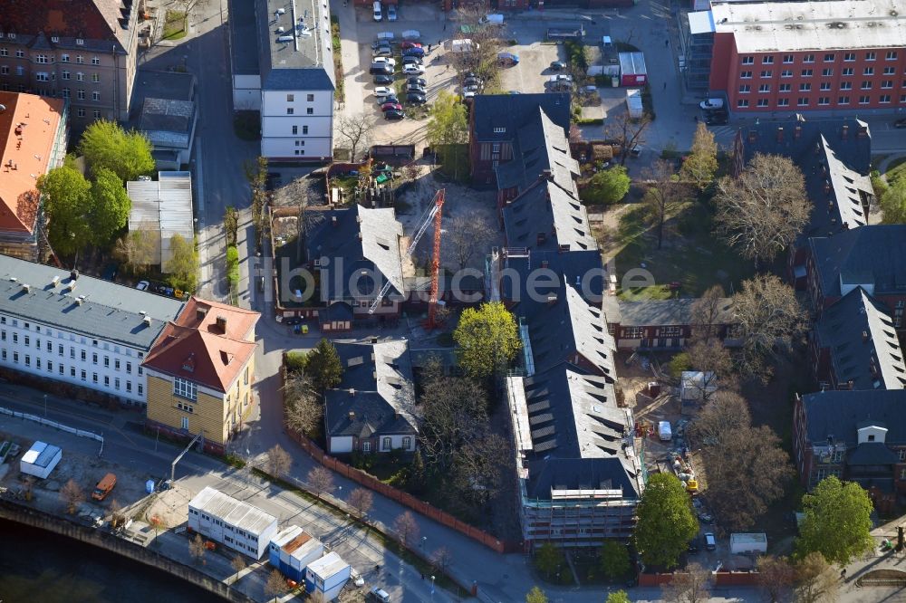 Berlin aus der Vogelperspektive: Klinikgelände des Krankenhauses Psychiatrische u Nervenklinik auf dem Campus der Charite im Ortsteil Mitte in Berlin, Deutschland