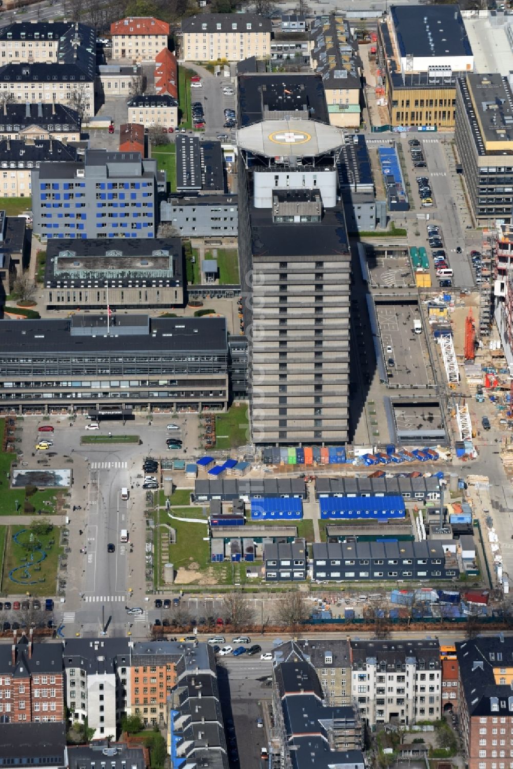 Luftaufnahme Kopenhagen - Klinikgelände des Krankenhauses Rigshospitalet am Blegdamsvej in Kopenhagen in Dänemark