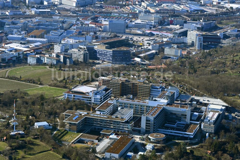 Stuttgart aus der Vogelperspektive: Klinikgelände des Krankenhauses Robert-Bosch-Krankenhaus im Ortsteil Bad Cannstatt in Stuttgart im Bundesland Baden-Württemberg, Deutschland