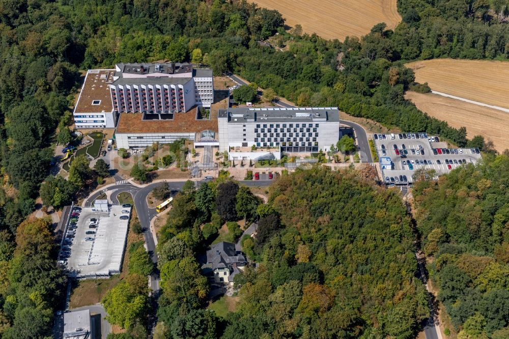 Essen aus der Vogelperspektive: Klinikgelände des Krankenhauses Ruhrlandklinik am Tüschener Weg im Ortsteil Werden in Essen im Bundesland Nordrhein-Westfalen, Deutschland